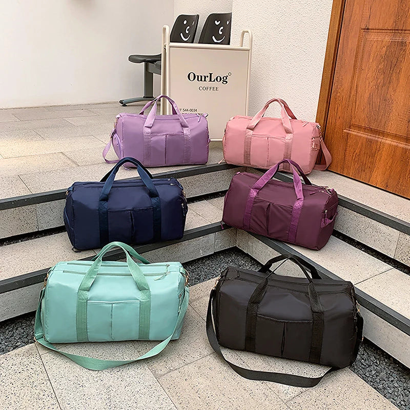 Duffle Bag Water-Resistant Padded Handles & Multiple Pockets
