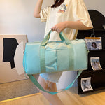 Duffle Bag Water-Resistant Padded Handles & Multiple Pockets