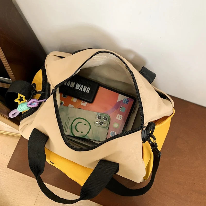 Duffle Bag Water-Resistant & Spacious Adjustable Shoulder Strap