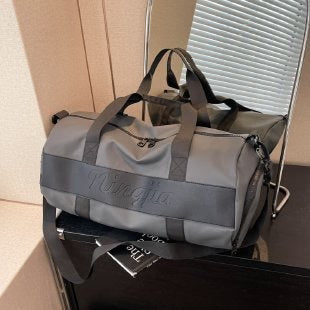 Duffle Bag Water-Resistant Spacious Interior & Multiple Pockets