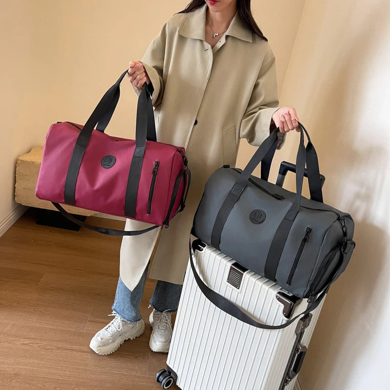 Duffle Bag Waterproof Multiple Compartments Adjustable Shoulder Strap