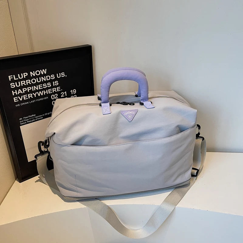 Duffle Bag Weather Resistant Multiple Pockets