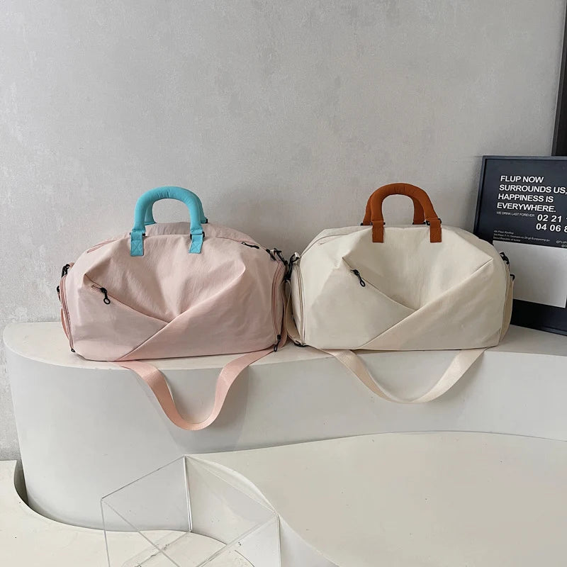 Duffle Bag Weather-Resistant Multiple Pockets & Detachable Strap