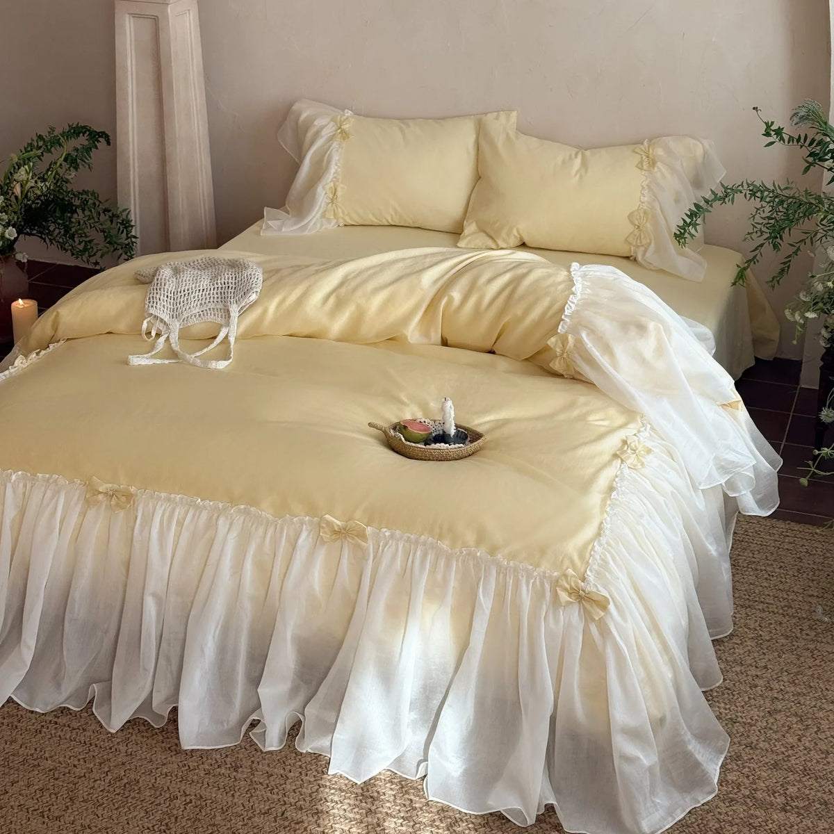 Duvet Cover Set 4-Piece Cotton-Blend Integrated Ruffled Bed Skirt