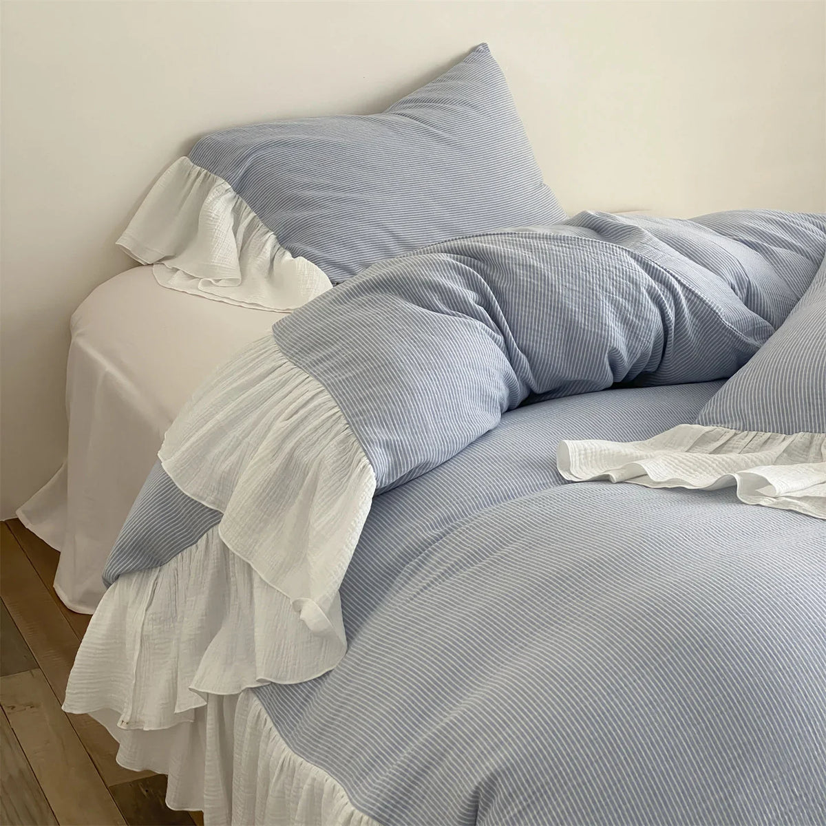 Duvet Cover Set Breathable Cotton Seersucker & Machine Washable