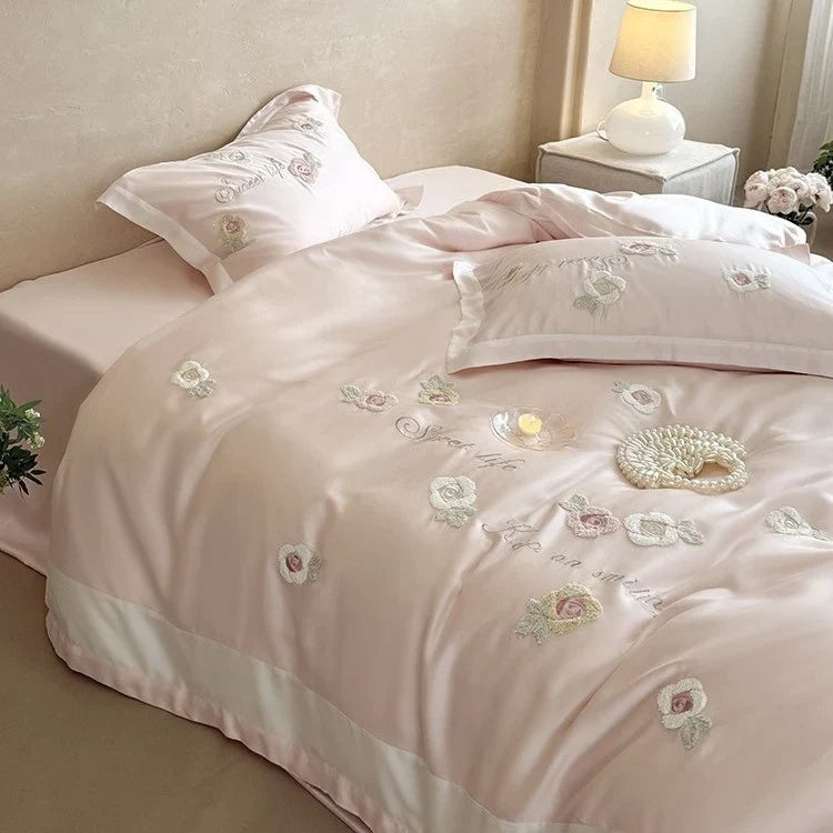 Duvet Cover Set Breathable Satin Rose Embroidery 4-Piece