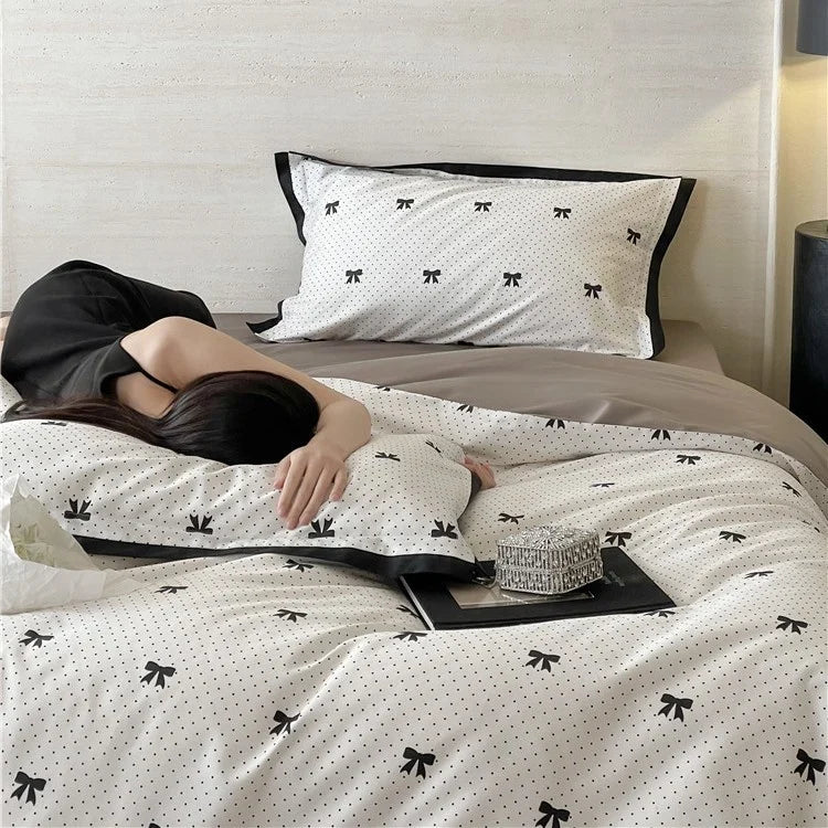 Duvet Cover Set Cotton Satin Butterfly Motif Four-Piece