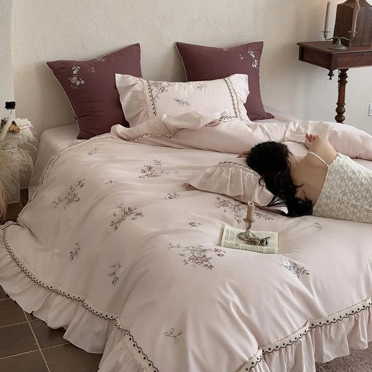 Duvet Cover Set Cotton Satin Floral Embroidery 4-Piece Set