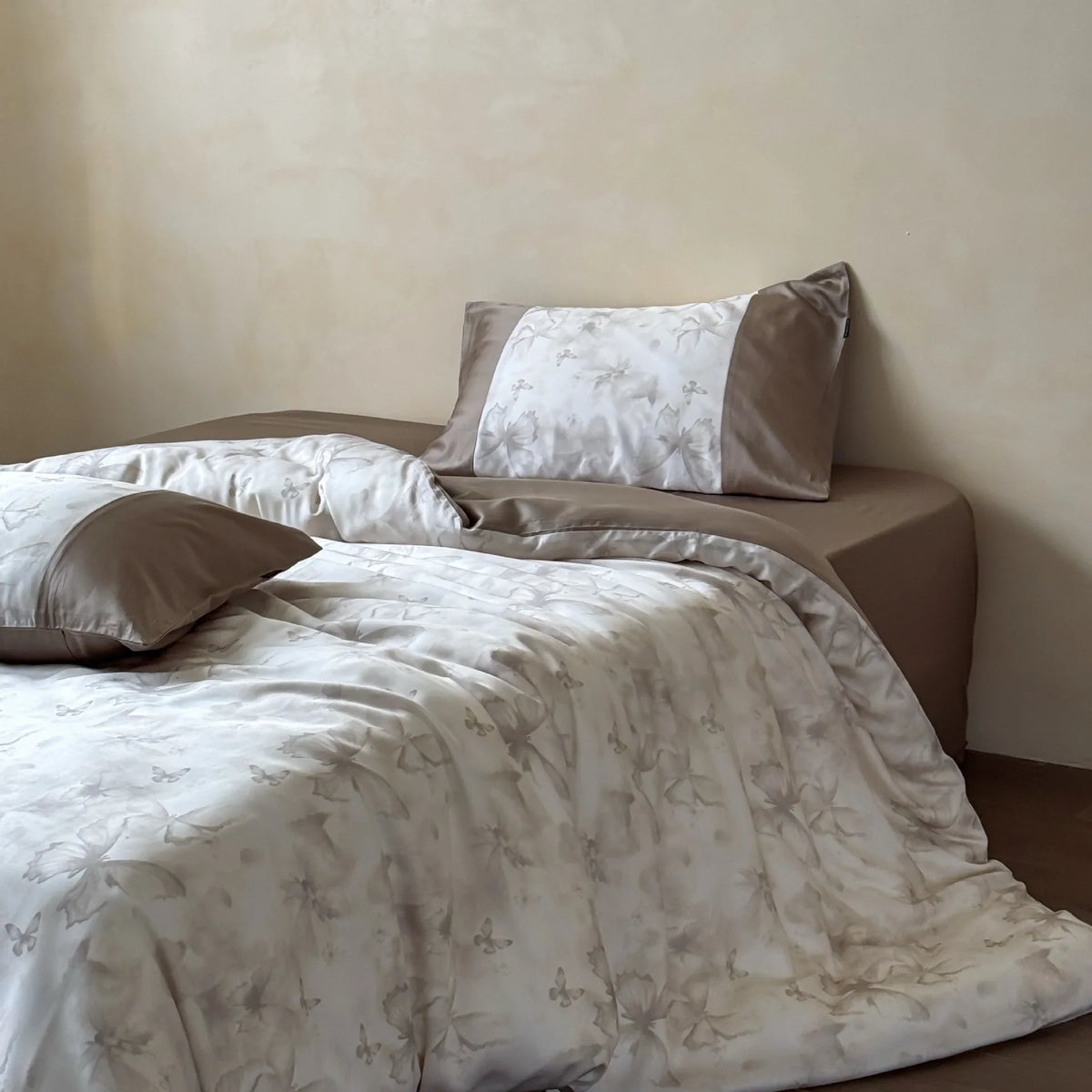 Duvet Cover Set Cotton Satin Jacquard Breathable Temperature Regulating