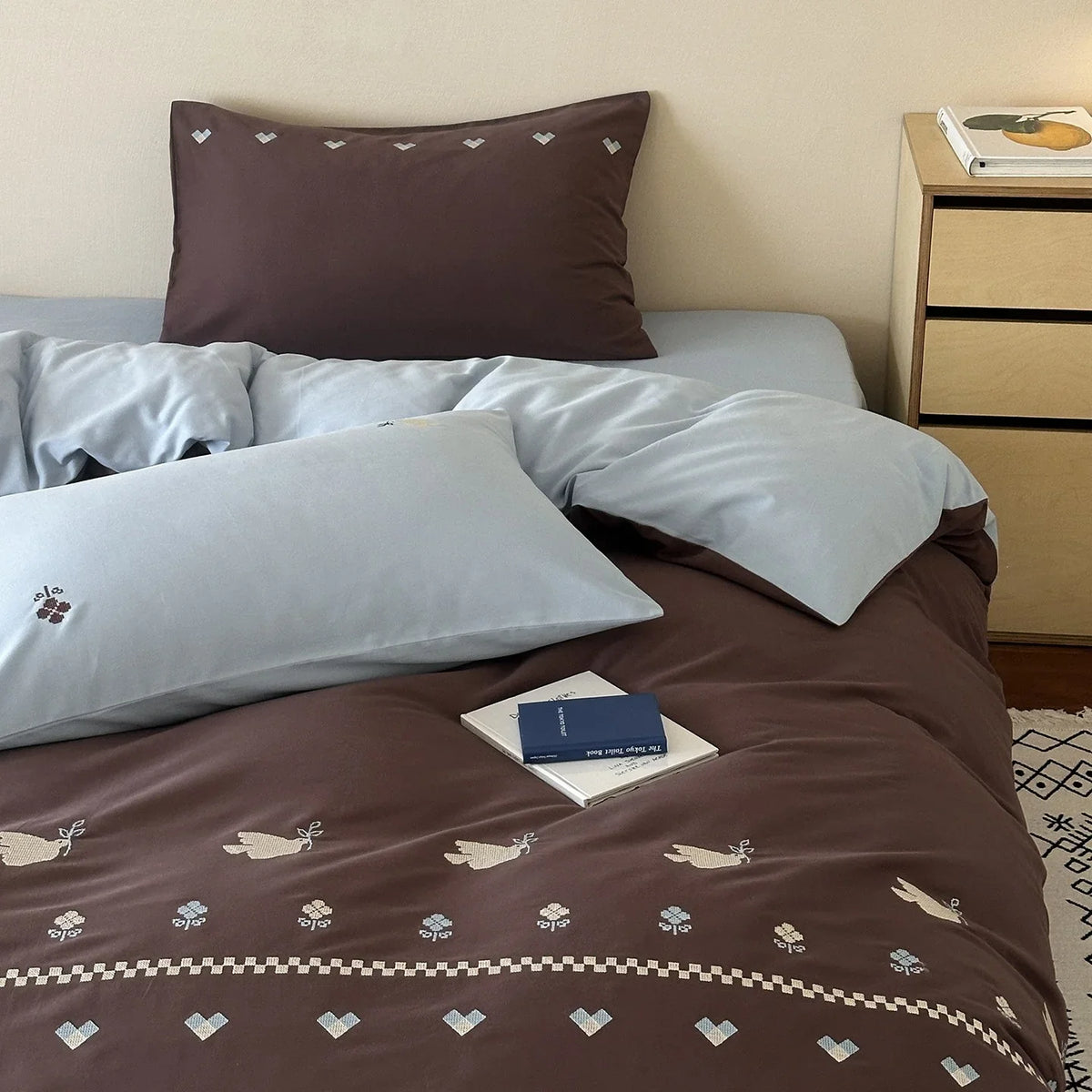 Duvet Cover Set Reversible Cotton Percale Rose Embroidery 4-Piece