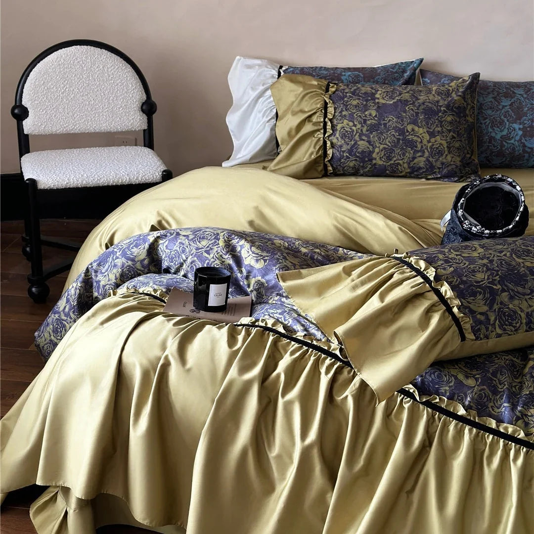 Duvet Cover Set Reversible Floral Jacquard & Velvet Piping