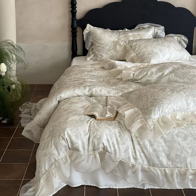 Duvet Cover Set Satin Jacquard Floral Relief 4-Piece
