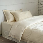 Duvet Cover Set Satin Tone-On-Tone Jacquard & Temperature-Regulating
