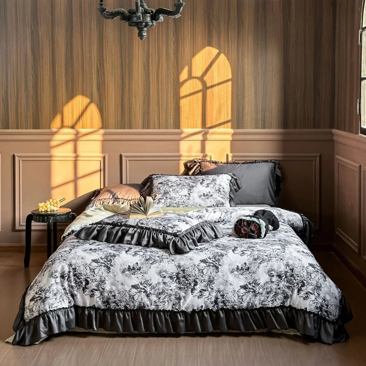 Duvet Cover Set Toile Floral Cotton Satin 4-Piece