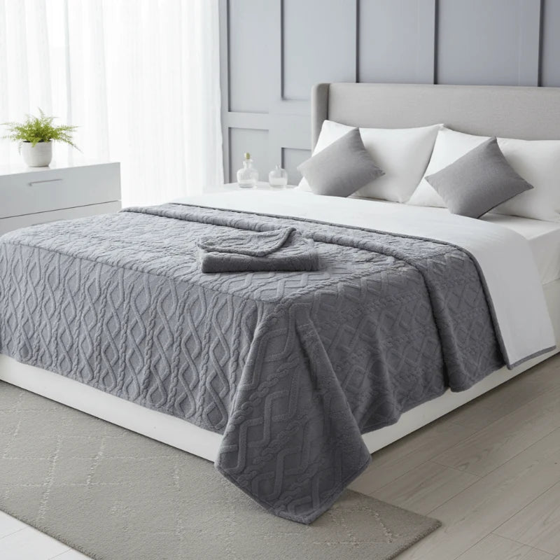 Fleece Blanket Double-Layer Machine-Washable Pilling-Resistant