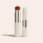 Foundation Colour-Adapting Built-In Brush Compact
