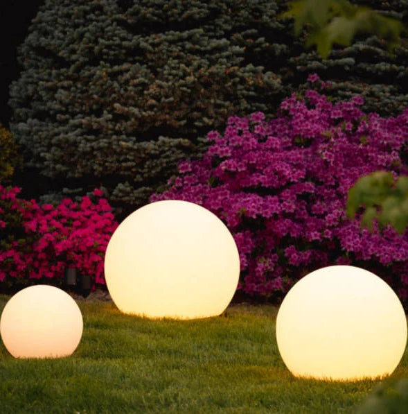 Garden Lamp Globe Warm White LED & Weatherproof