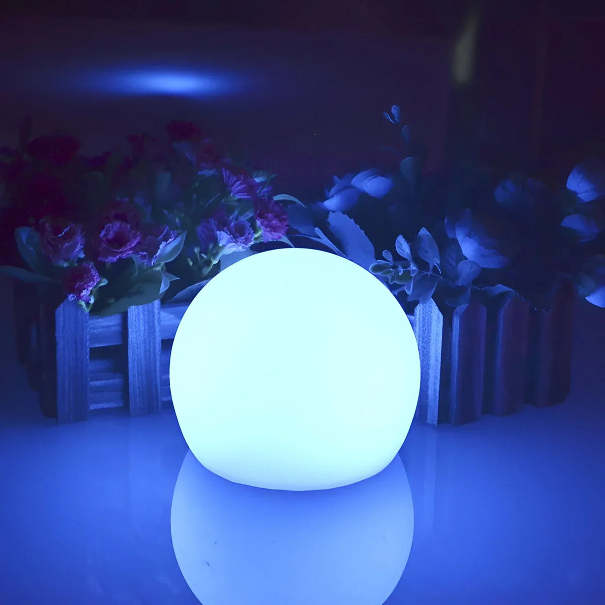 Garden Light Color-Changing LED Sphere Rechargeable Weatherproof