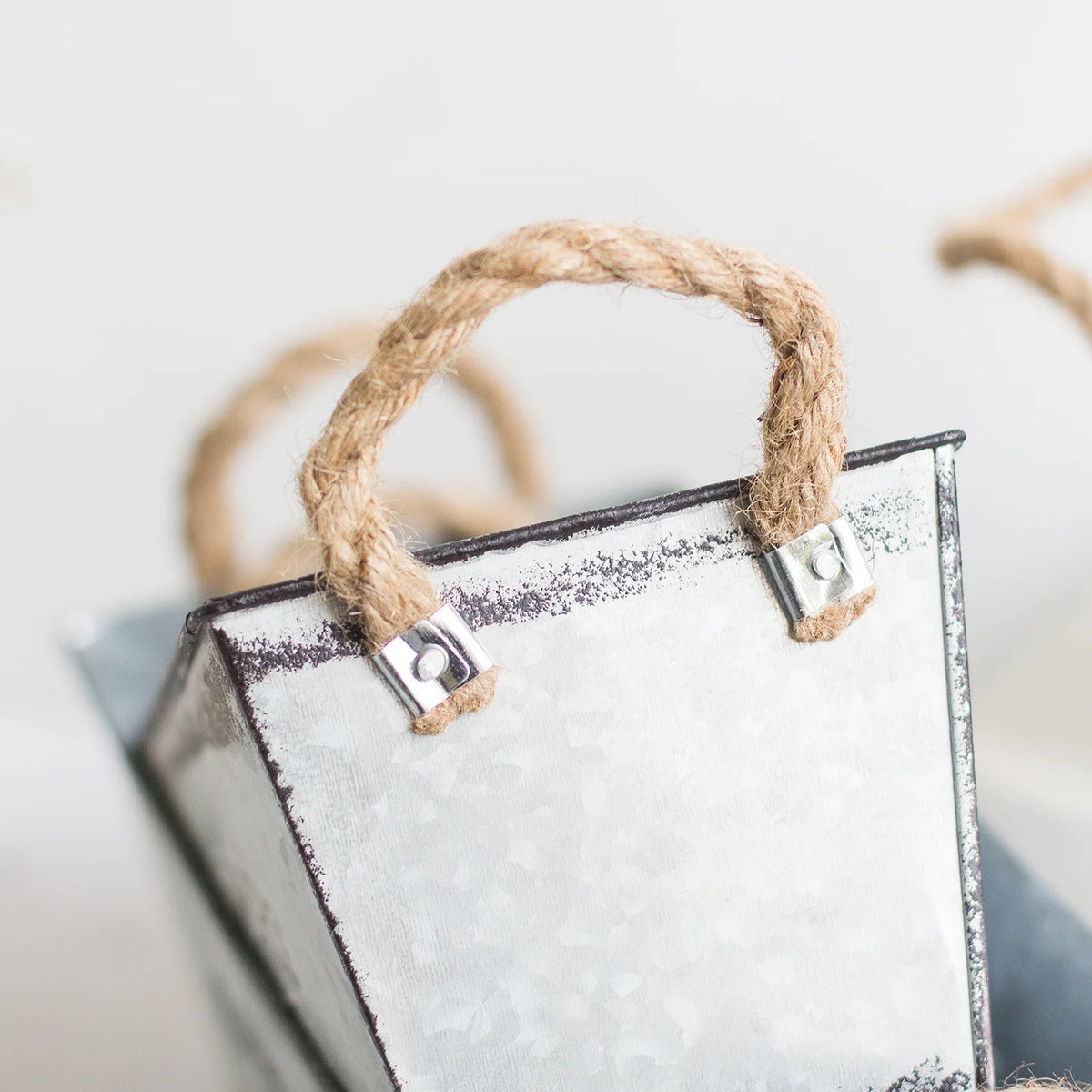 Garden Planter Metal Hemp Rope Handles