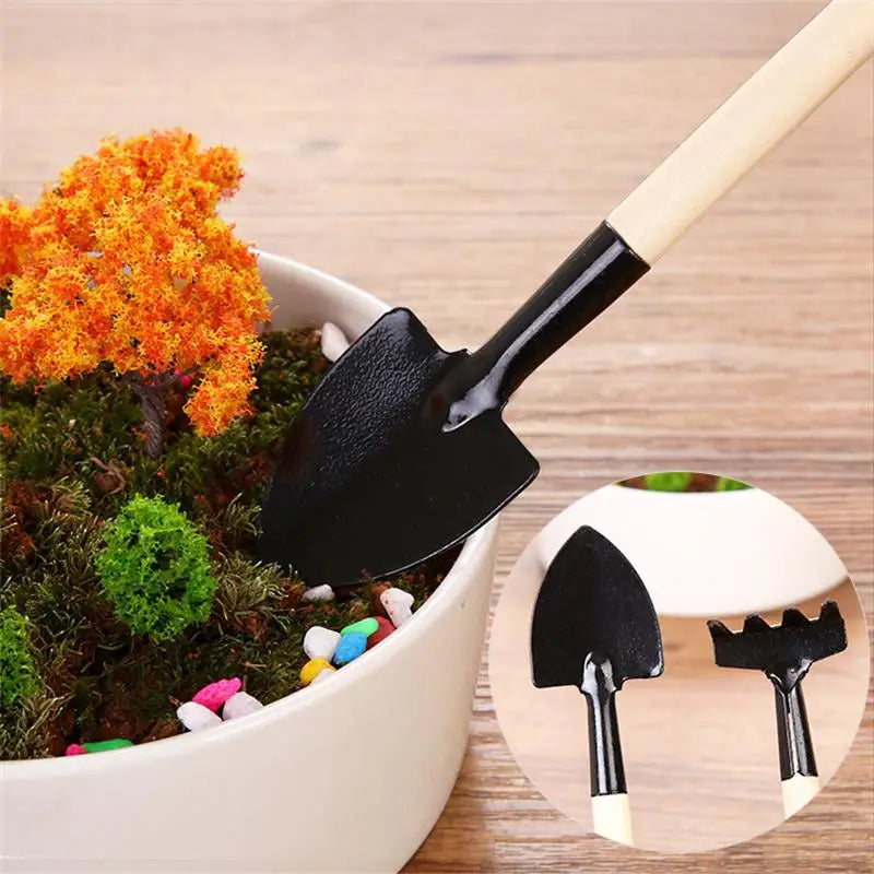 Garden Tool Set 3-Piece Ergonomic Wooden Handles