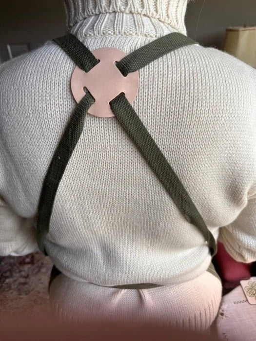 Gardening Apron Waxed Cotton Canvas Multiple Pockets & Adjustable Cross Straps