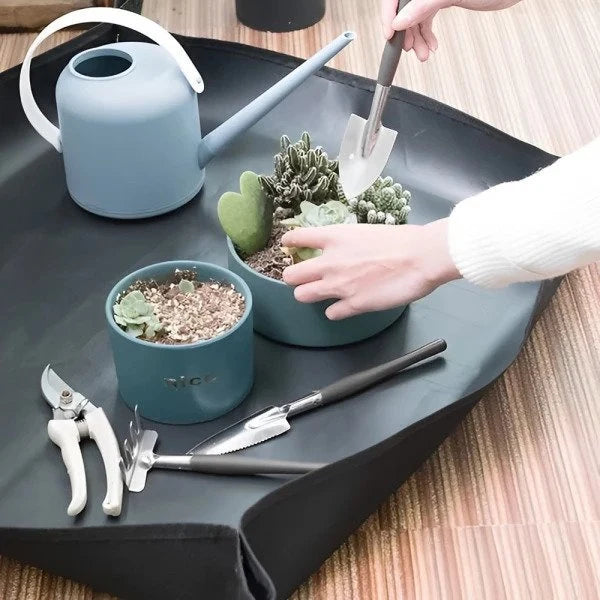 Gardening Work Mat Foldable & Waterproof Easy To Clean