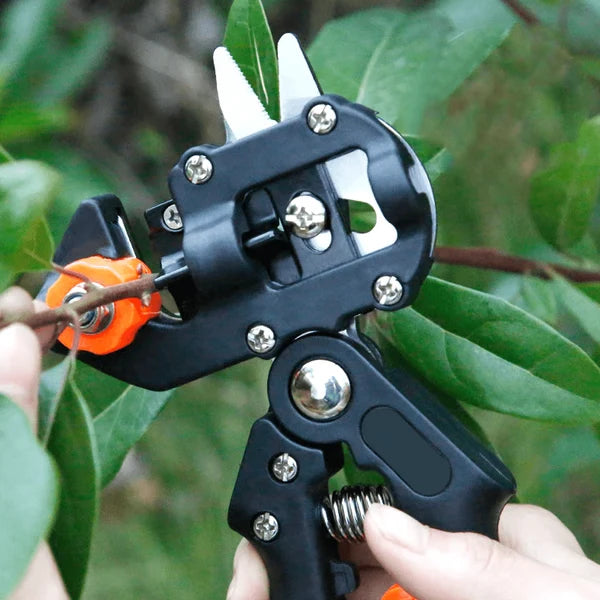 Grafting & Pruning Tool SK5 Steel Interchangeable Blades