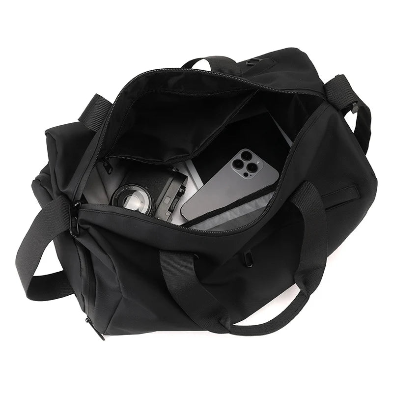 Gym Duffel Bag Water-Resistant 35L & Multiple Pockets