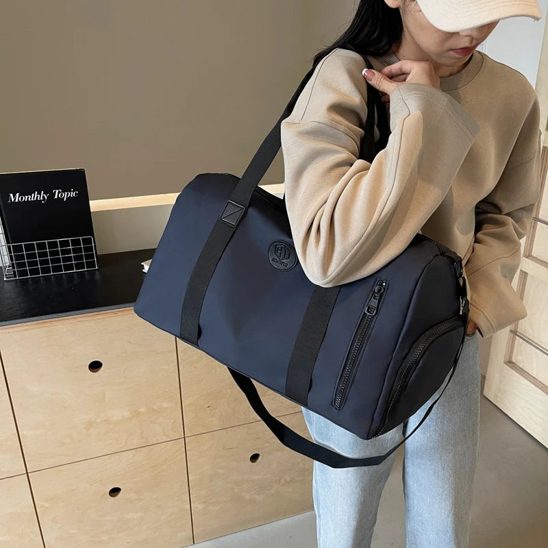 Gym Duffel Bag Water-Resistant Multiple Pockets