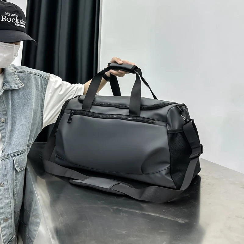 Gym Duffel Bag Water-Resistant Shoe Pocket Removable Adjustable Strap