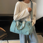 Gym Duffle Bag Tear-Resistant Fabric Multiple Pockets