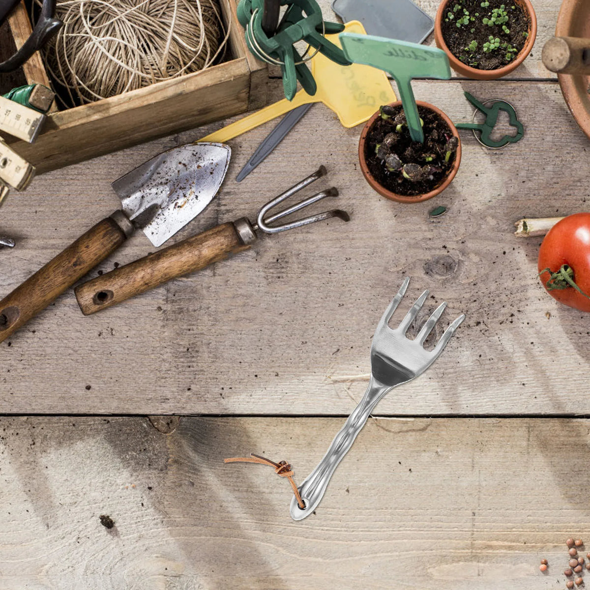 Hand Rake Mini Lightweight Rustproof Ergonomic
