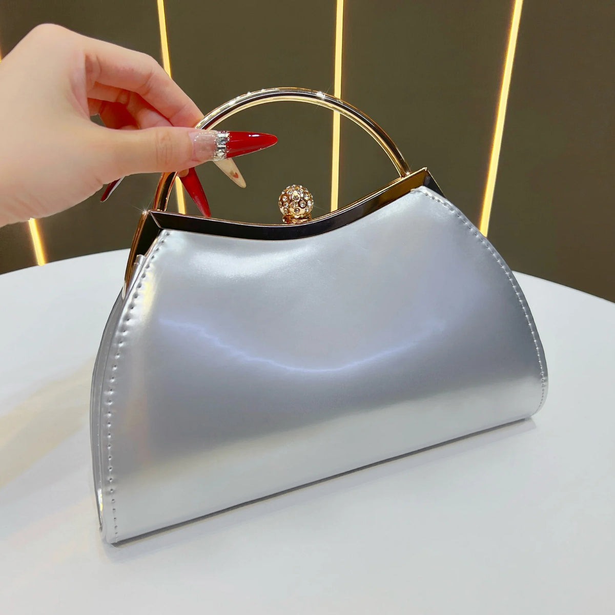 Handbag Patent Leather Vintage-Inspired Rounded Silhouette Gold-Tone Closure