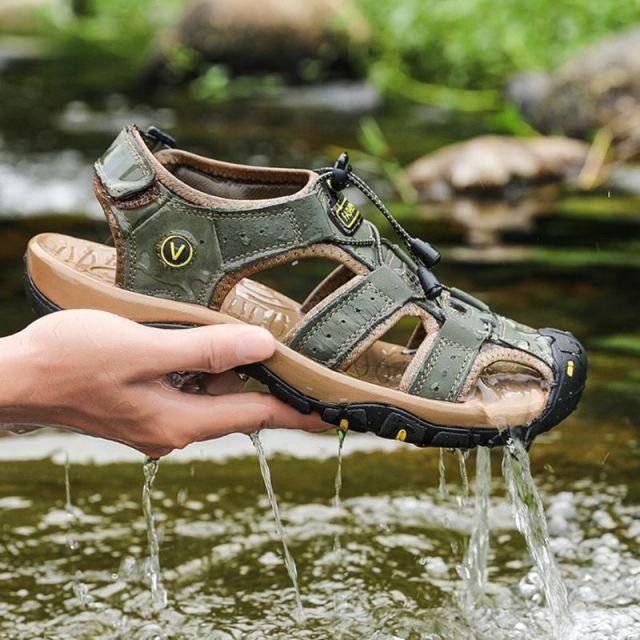 Hiking Sandals Closed-Toe Cowhide Leather Non-Slip