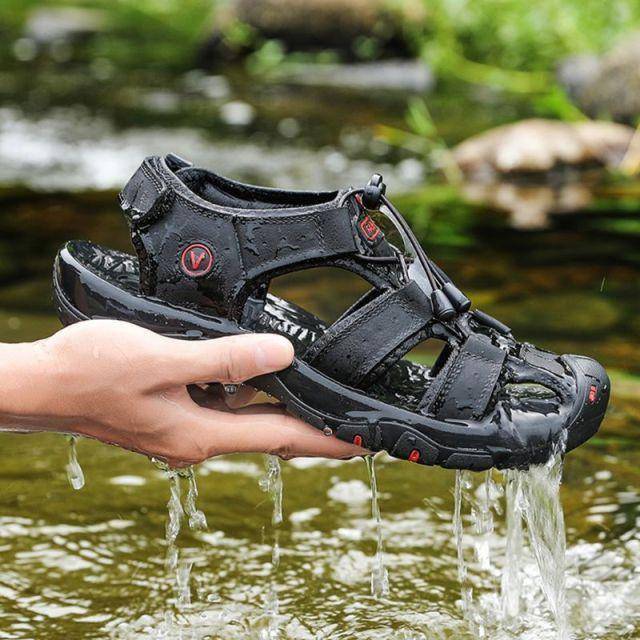Hiking Sandals Closed-Toe Cowhide Leather & Non-Slip Sole