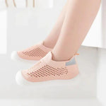 Kids Grip Socks Full-Coverage Non-Slip Sole Breathable Machine-Washable