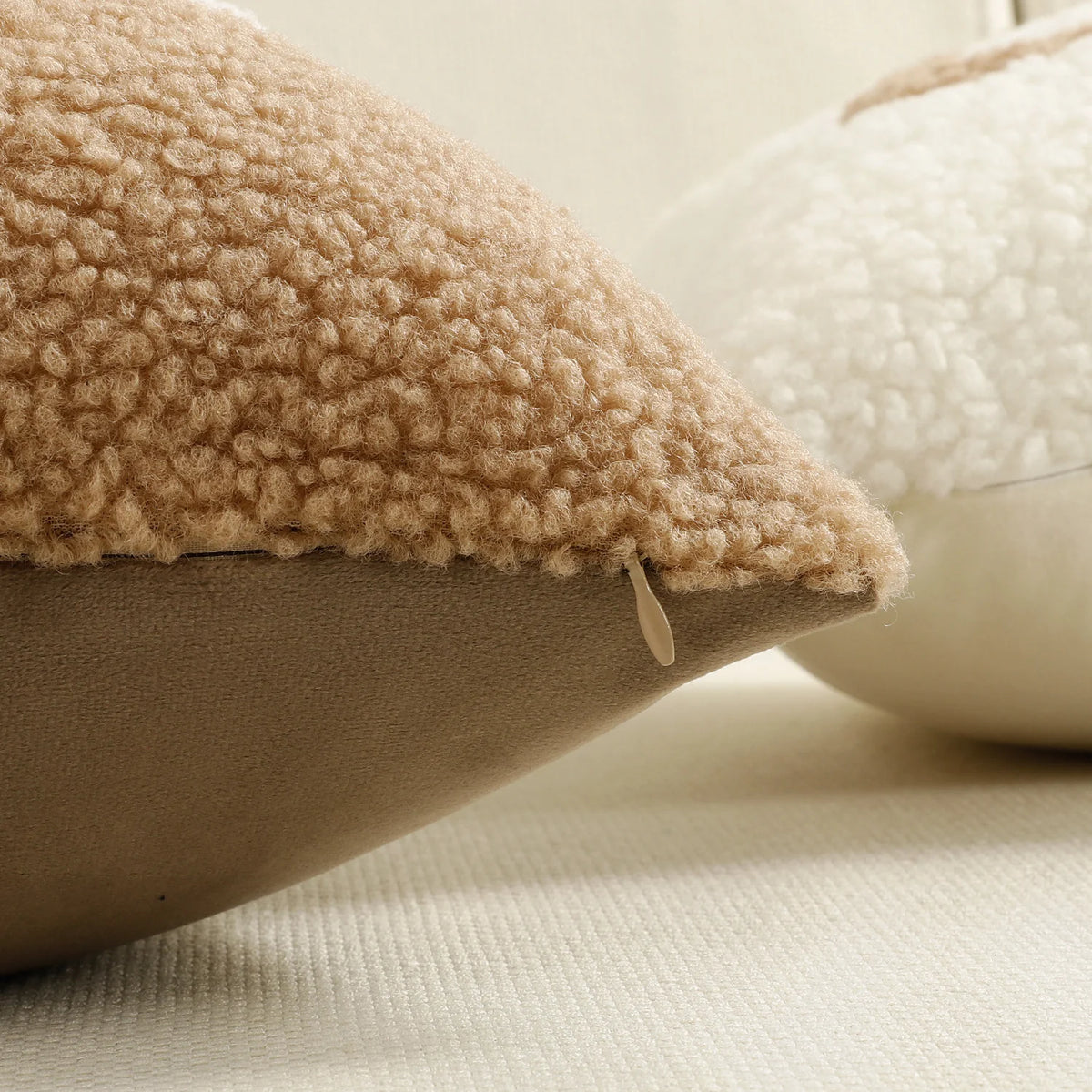 Lumbar Pillow Cover Plush Sherpa & Raised Applique Hidden Zipper