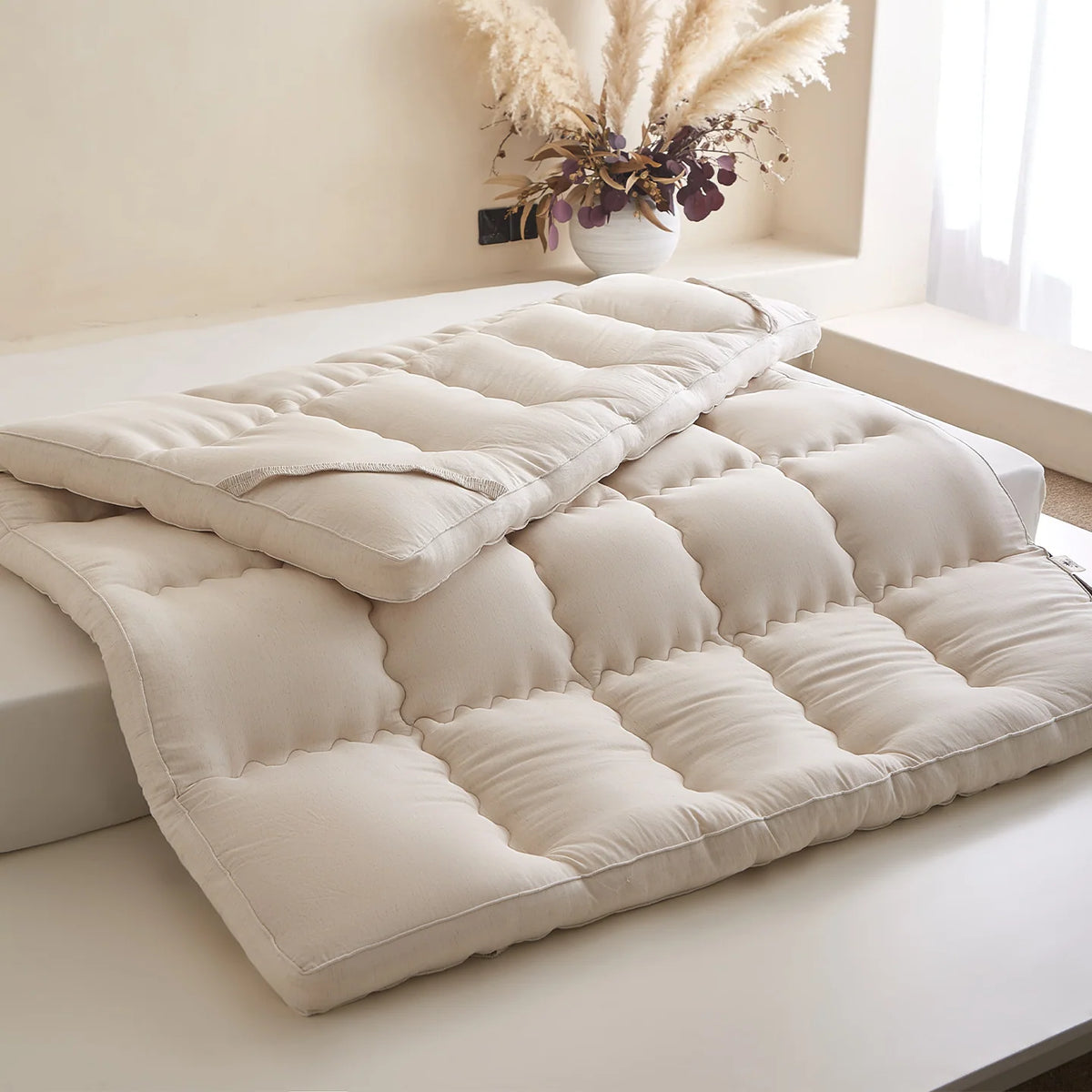 Mattress Topper Thick Tufted Breathable Cotton Cover