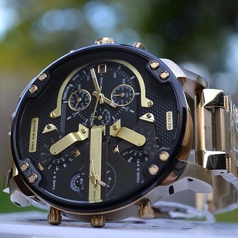 Men's Chronograph Watch Stainless Steel Quartz Movement Water-Resistant