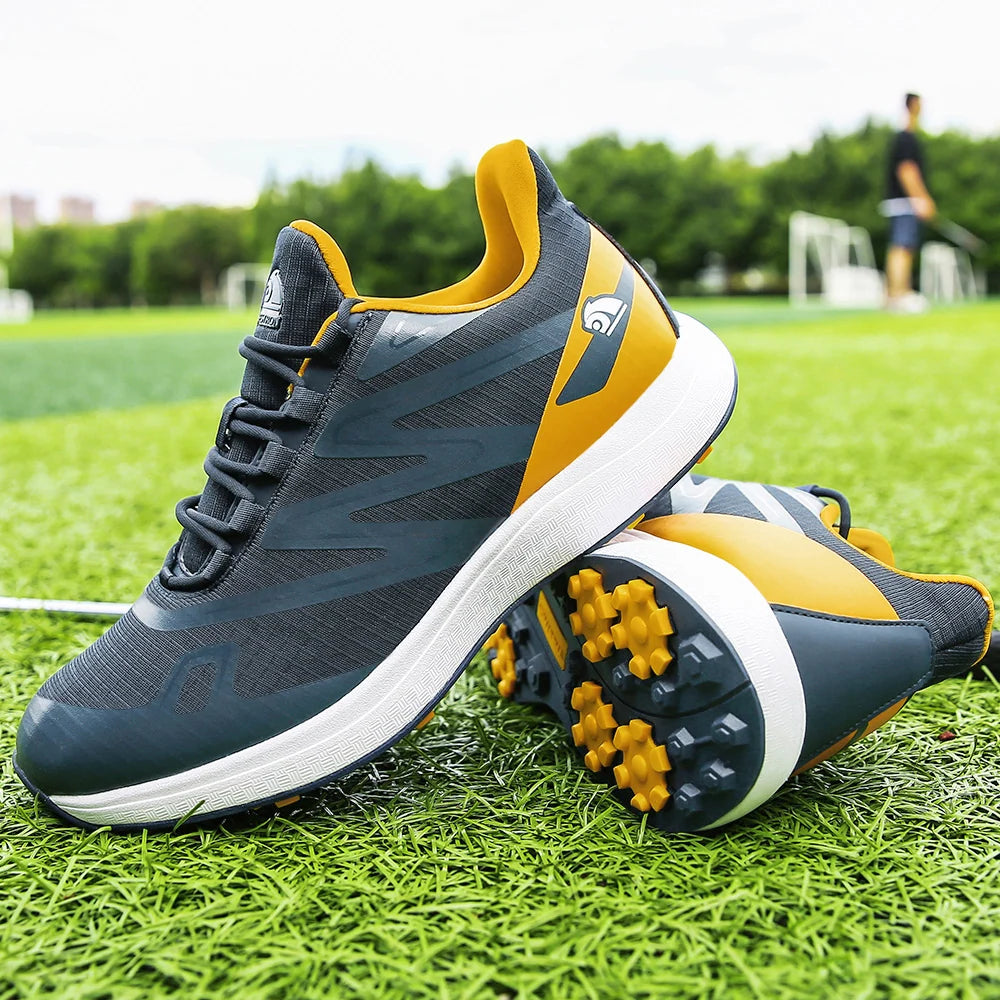 Men's Golf Shoes Water-Resistant Lightweight Copper-Plated Spikes