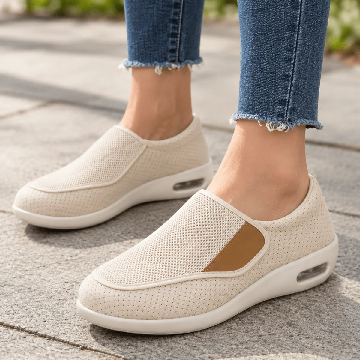 Men’s Shoes Wide-Fit Soft Cushioned Comfort