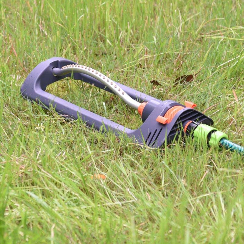 Oscillating Lawn Sprinkler 19 Nozzles Adjustable Spray Pattern