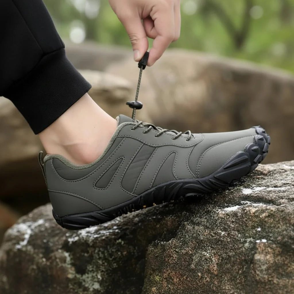 Outdoor Shoes Waterproof Plush Lined Non-Slip Wide Toe Box
