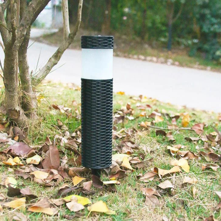 Outdoor Solar Light Rattan Cylindrical Integrated LED 500 Lumen