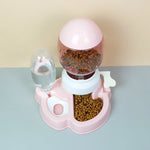 Pet Feeder Push-Down Slow-Release 1.9 Qt Capacity