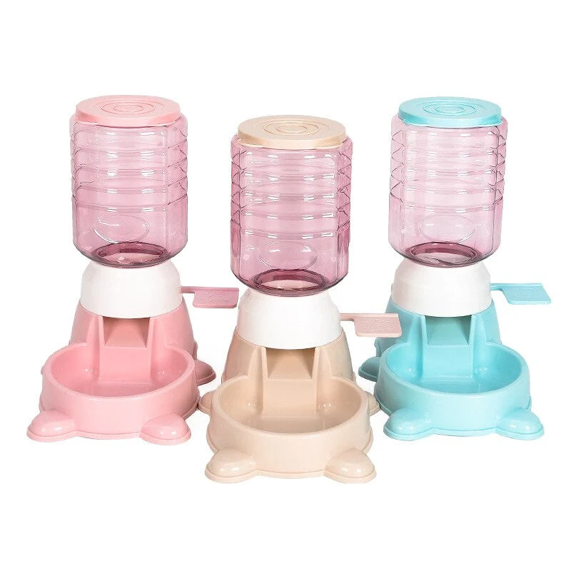 Pet Feeder Push-Down Slow-Release 1.9 Qt Capacity