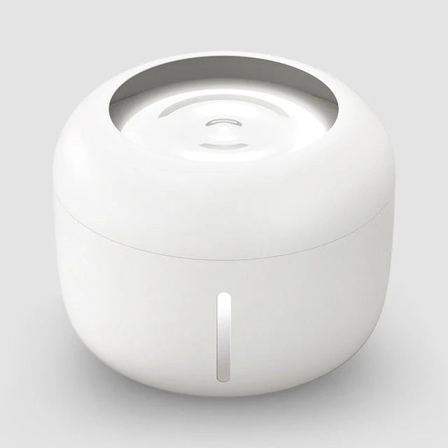 Pet Water Fountain Rechargeable 2.5L Compact Design