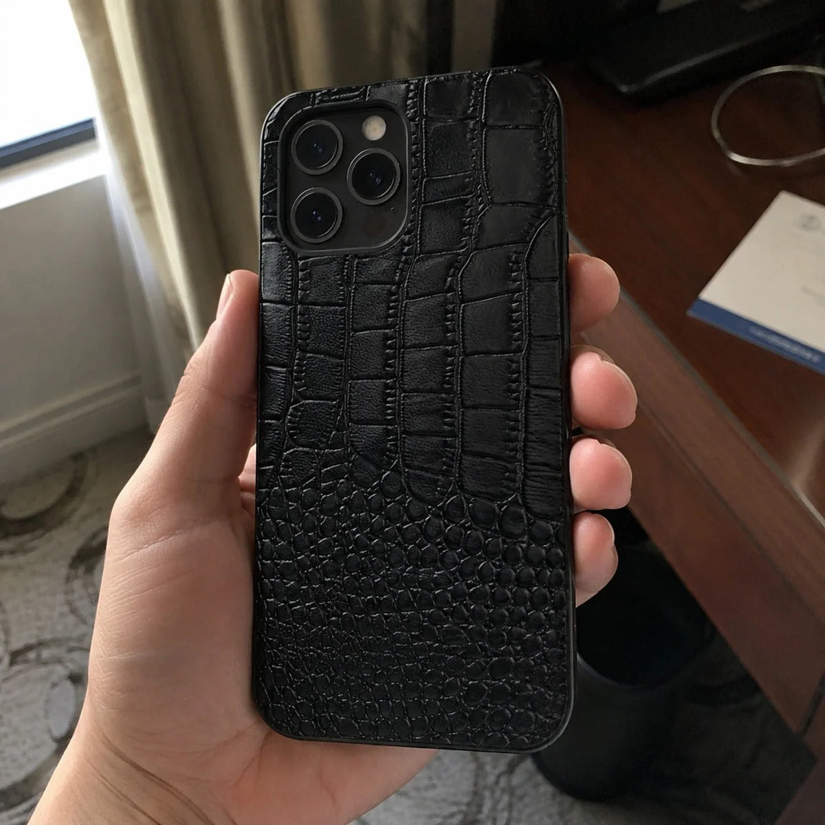Phone Case Genuine Leather Reptile Texture Black