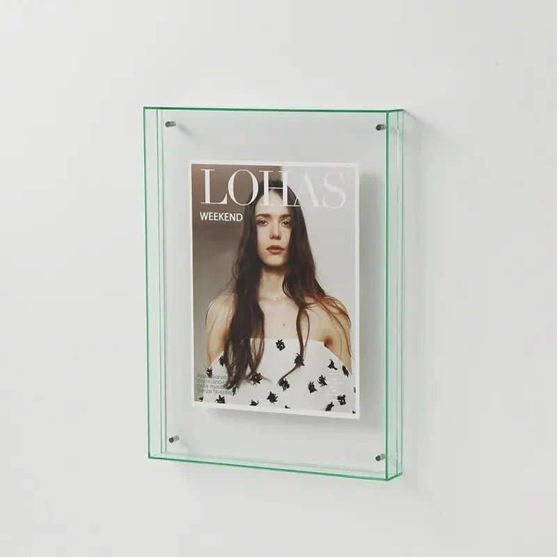 Photo Frame Acrylic Floating Display Effect