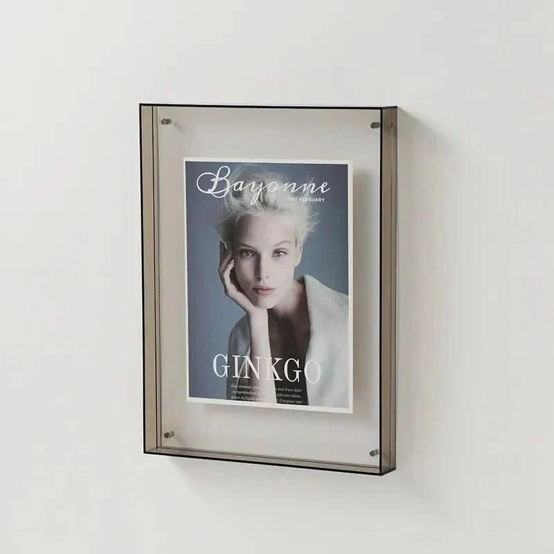 Photo Frame Acrylic Floating Display Effect